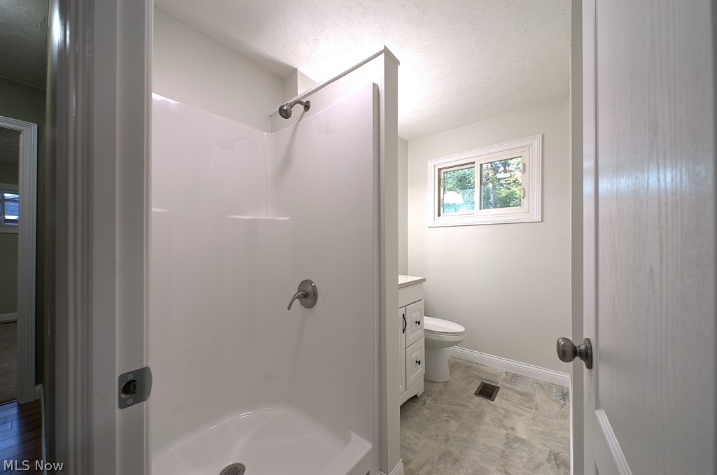 Twin Lake Estates - Residential