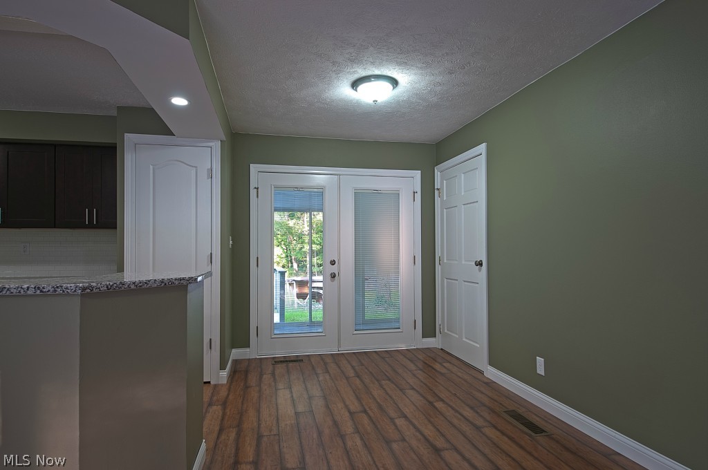 Twin Lake Estates - Residential