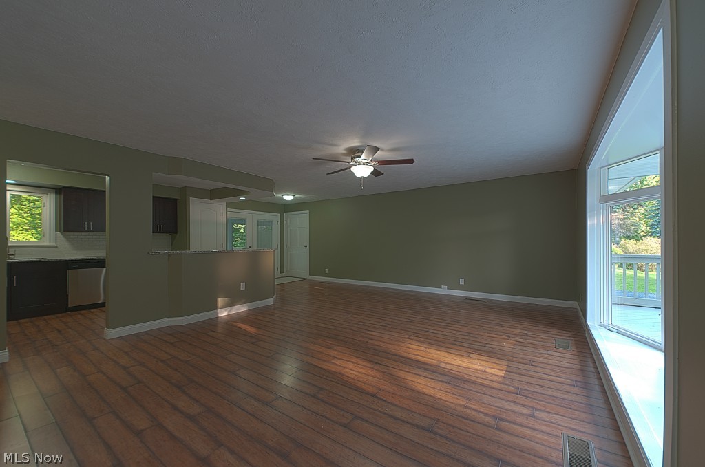 Twin Lake Estates - Residential