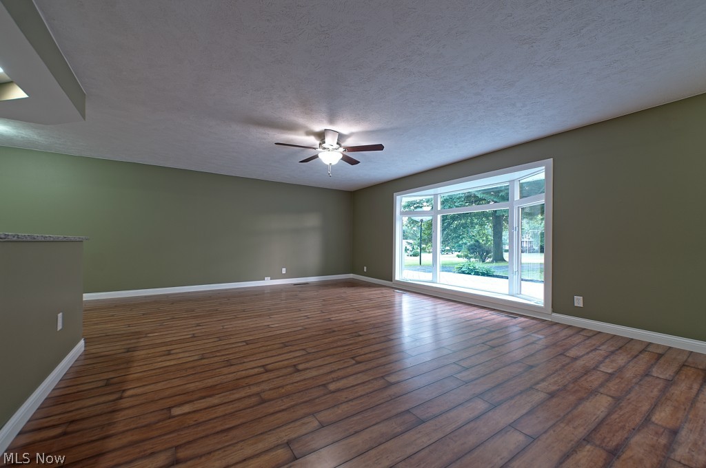 Twin Lake Estates - Residential