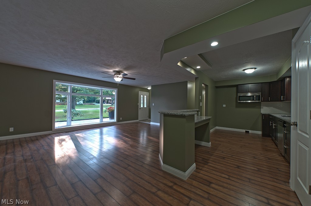 Twin Lake Estates - Residential