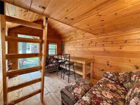 Tiny photo for 869 Cambridge Road, Cleveland Heights, OH 44121 (MLS # 5235025)