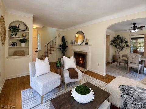 Tiny photo for 869 Cambridge Road, Cleveland Heights, OH 44121 (MLS # 5235025)