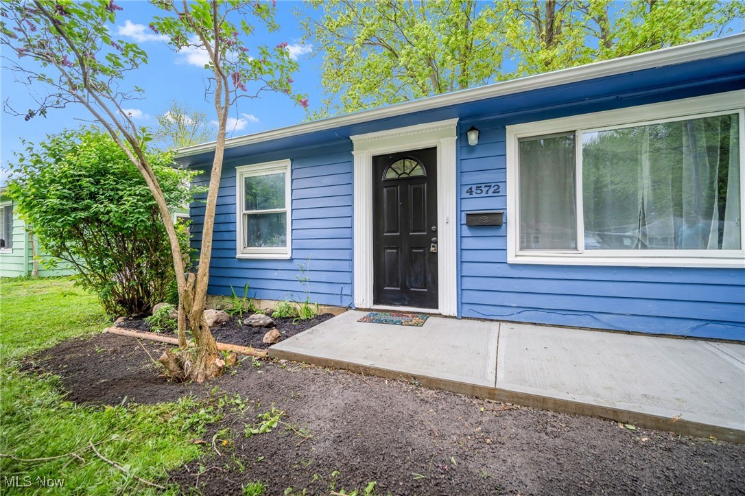 4572 Willowbrook Drive, Mentor, Ohio image 18