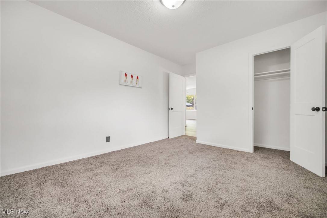4572 Willowbrook Drive, Mentor, Ohio image 12