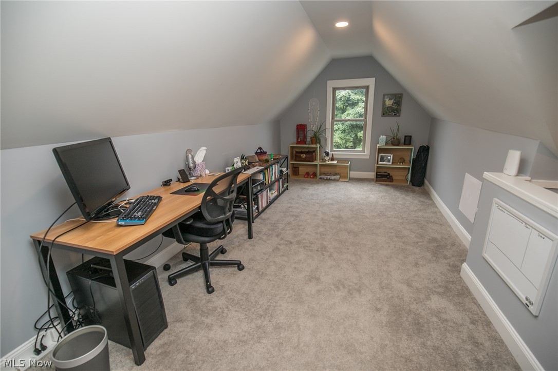 Gordon Ave - Residential