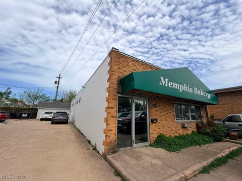 Photo for 6100 Memphis Avenue