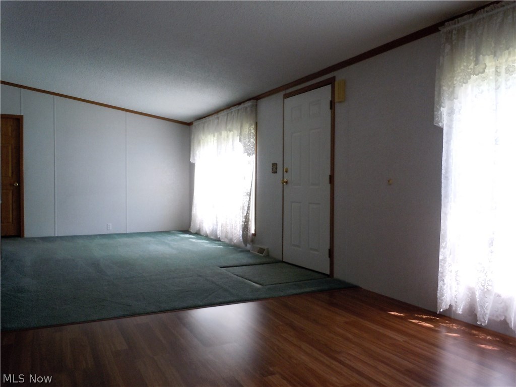 Twin Lakes - Residential