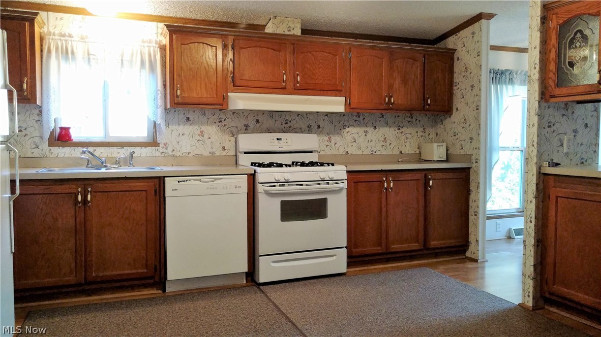 Twin Lakes - Residential