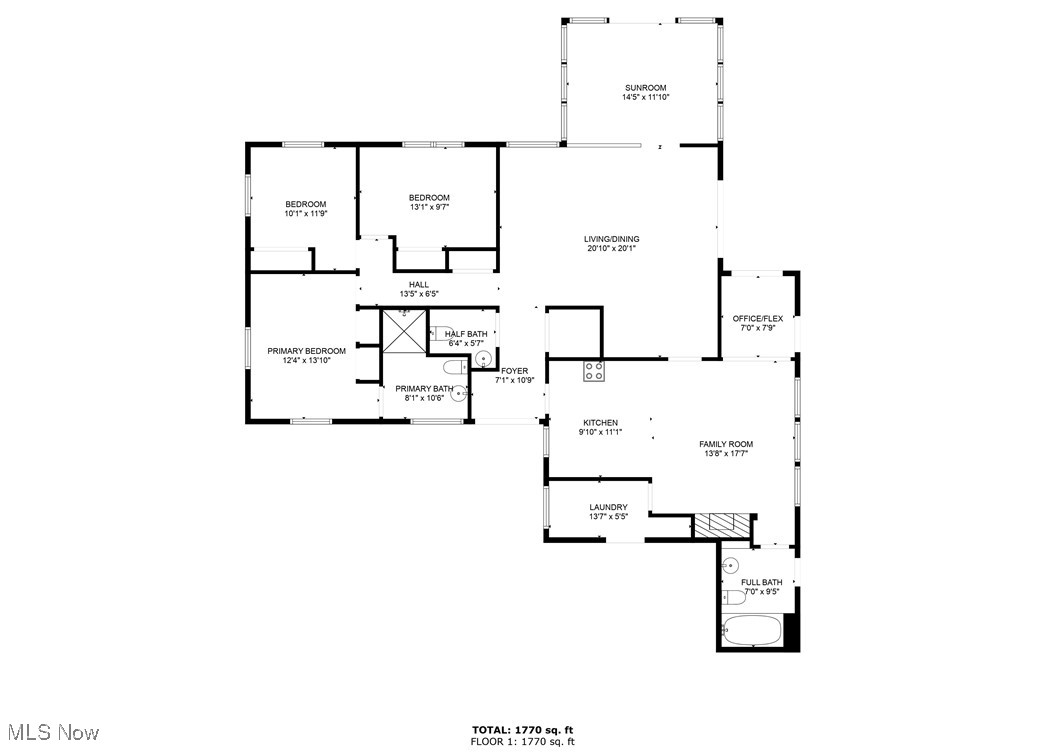 Main image without alt text