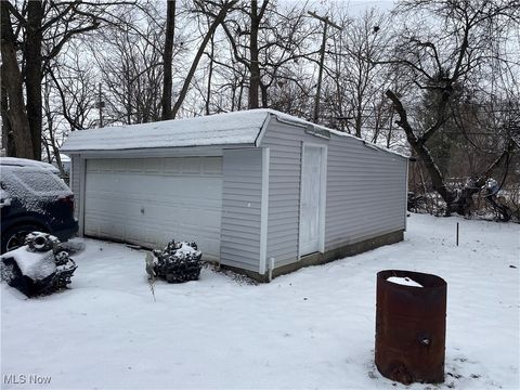 Tiny photo for 3486 E 105th Street, Cleveland, OH 44104 (MLS # 5177048)