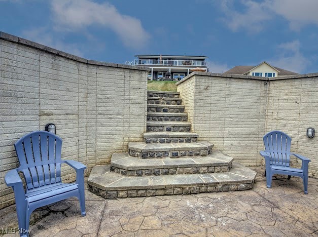 381 N Ridge Heights Drive