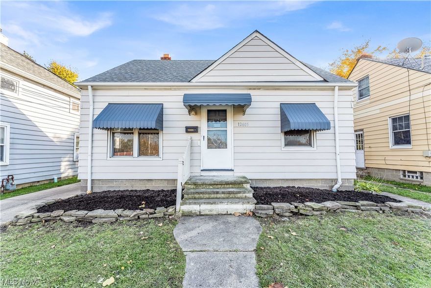 12605 Hirst Ave - Spacious 3 bed 1 bath single family home! //

$ 1275 rent / $ 1275 deposit //
$49 application fee per adult //
1-2 pets OK with approved PetScreening and PetFee.(Some breed restrictions apply per HUD guidelines). //
NO SMOKING //
1 time $149 non-refundable set up fee paid at lease signing //

** CMHA OK - 3 bdrm voucher; must be prepared with ½ reservation fee to hold the property and moving packet. **

$30/month required resident benefit package; can include personal property/liability insurance for an additional $5/month for $35/month total. //

All applicants are required to fill out a PetScreening application, found on our website directly on the application before being processed. Even if you have NO pets - this application must be filled out. One time, non-refundable pet fee of $200-500 per animal applies to all pets & must be paid prior to or when you pay your first month rent. (No fee for qualified assistance animals). //

Our application is processed through secure site: Findigs, and they require ID and income verification. Without this, your application will not be processed. They offer 24/7 chat support on their application directly if you have any questions. //

BEDROOMS: 3 //
BATHROOMS: 1 //
APPLIANCES PROVIDED: Stove //
UTILITIES / RESIDENT RESPONSIBILITY: Residents are responsible for all utilities including: water/sewer/trash, gas & electric and are responsible to maintain lawn care, maintenance & snow removal. //

Serious inquiries only.