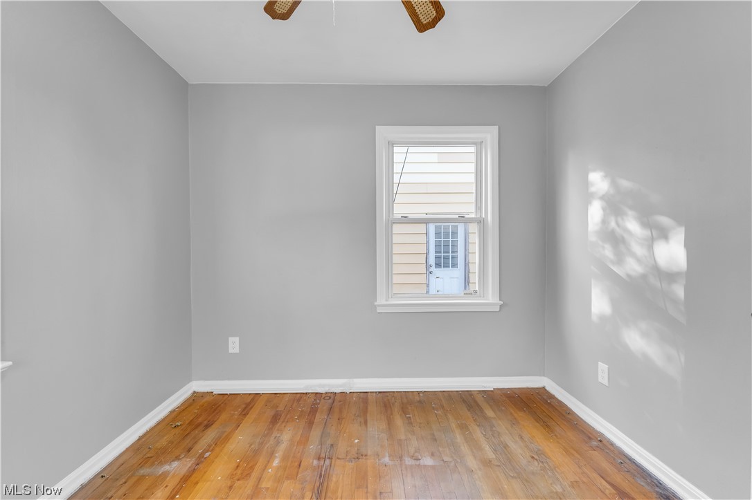 Moses & Burton - Residential Lease