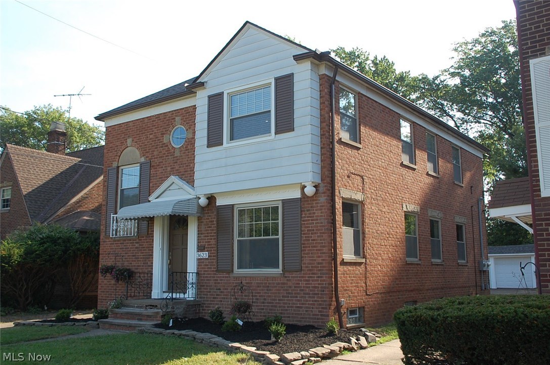 Kamms - Residential Lease