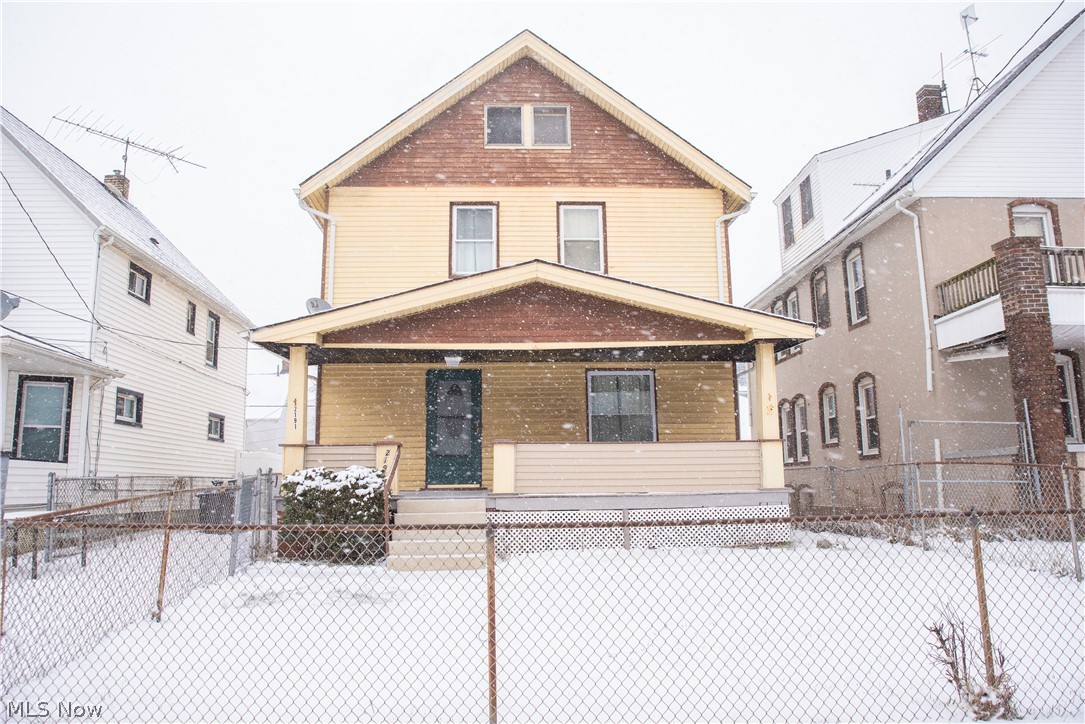 F R Elliots - Residential