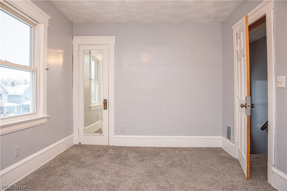 F R Elliots - Residential