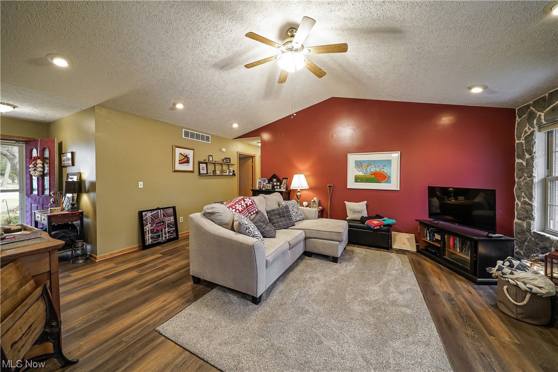 Dogwood Estates - Residential