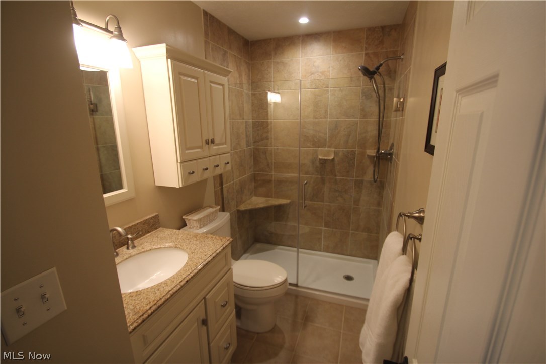 Aaron Norton Estate 2 - Residential