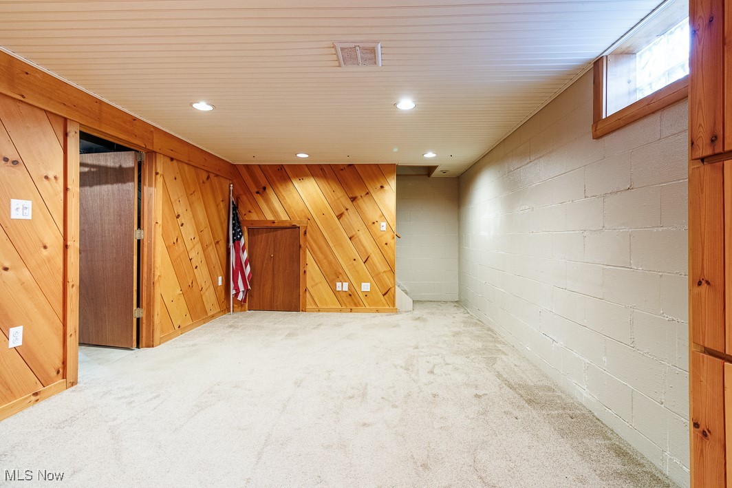 Western Reserve Place Condo - Residential