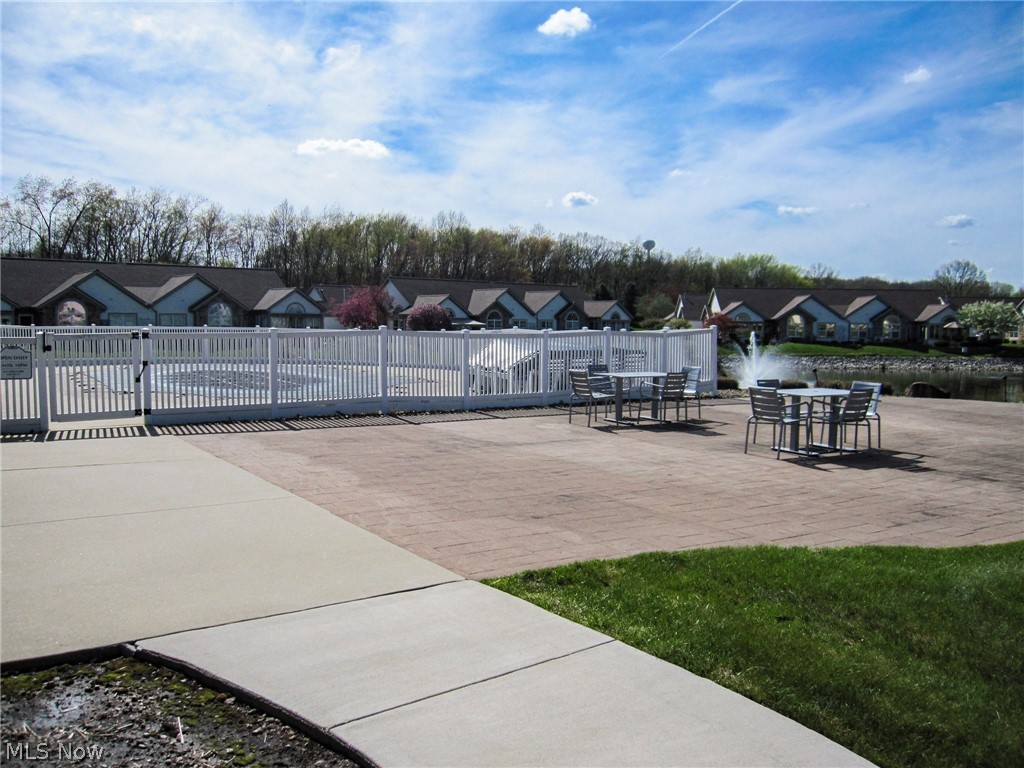 Crossings/Northwest Condo Ph 02 - Residential