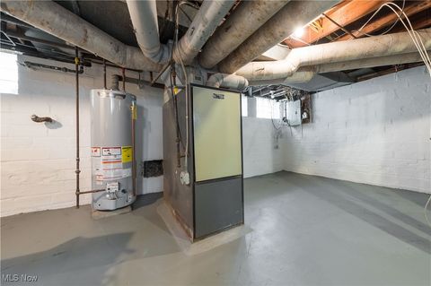 Tiny photo for 1948 Staunton Road, Cleveland Heights, OH 44118 (MLS # 5178805)