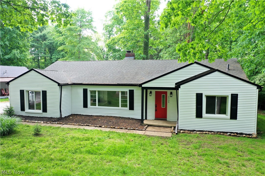 Welcome to this stunning Ranch in Cuyahoga Falls! This charming home is move-in ready and has many updates! The all new siding on the house makes it look like a home! Â The impressive kitchen has been updated with stainless steel appliances, and beautiful granite countertops. Two nicely sized bedrooms and the bathrooms have all been updated! Fresh paint throughout and refinished hardwood floors. This one won't last, check it out today!