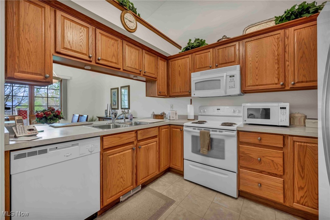 126 Legend Trail, Willowick, Ohio image 18