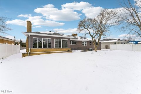 Tiny photo for 2601 Sherwood Drive, Lorain, OH 44053 (MLS # 5179673)