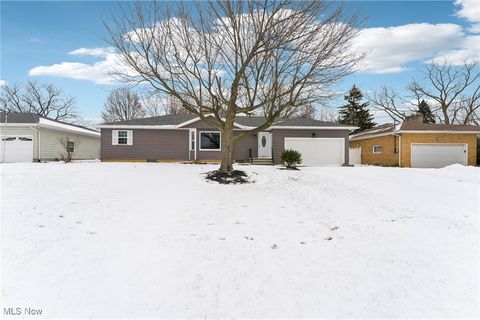 Tiny photo for 2601 Sherwood Drive, Lorain, OH 44053 (MLS # 5179673)