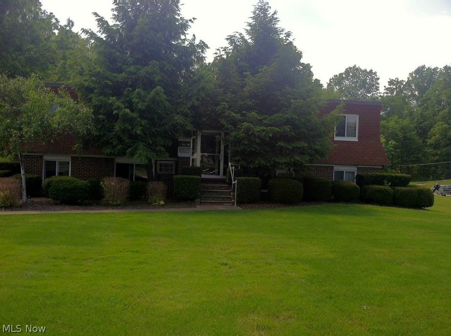 Don't miss out on this great opportunity, only $600 per month for a 2 bedroom apartment in Stow. Close to shopping, colleges, businesses and the freeway! Recently updated with new carpet, flooring, cabinets and so much more; comes with a car port as well. The only utility bills you are responsible for are electric and cable. Act fast, this one won't last long! No Pets. No section 8.