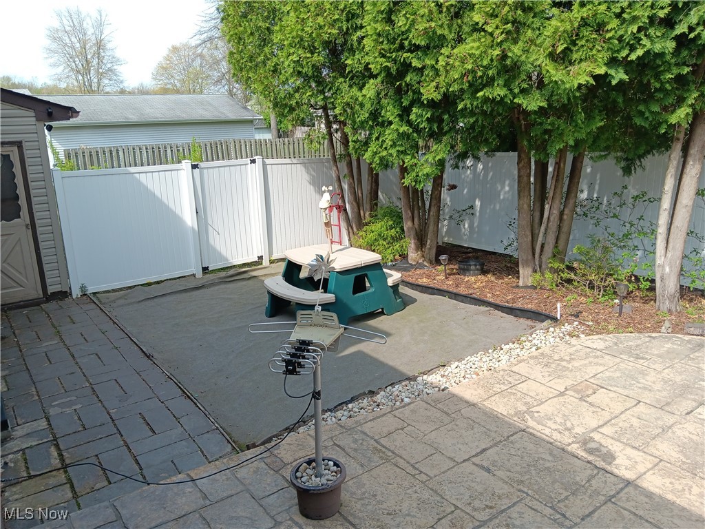 211 Mayhill Drive, Newton Falls, Ohio image 23