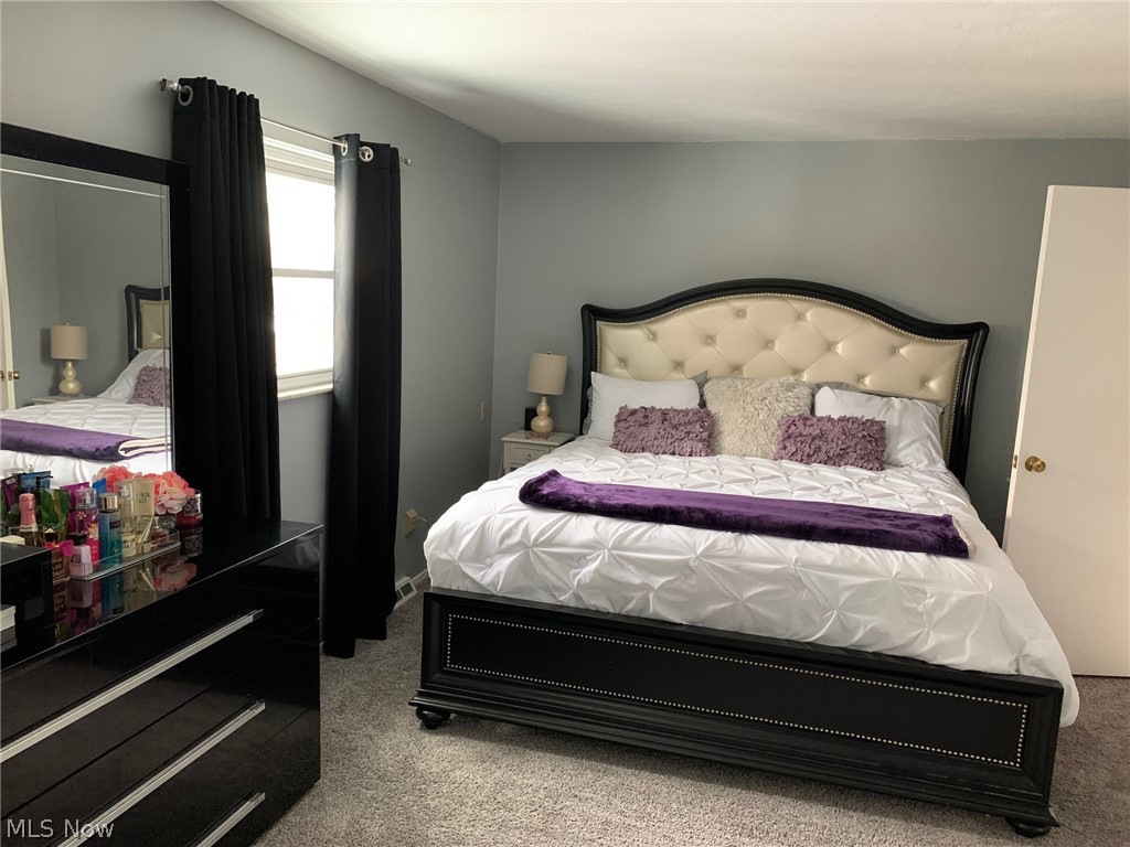 Paris Dev Corp Parma Town Estates - Residential