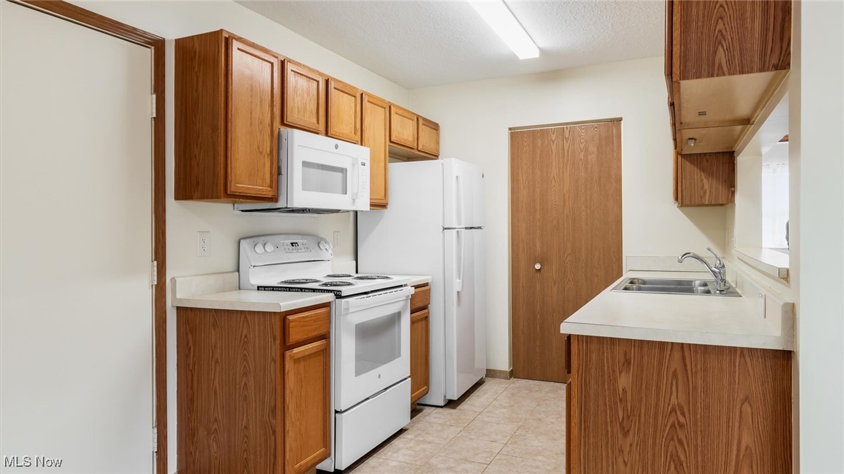 Colony Hill Condominiums - Residential