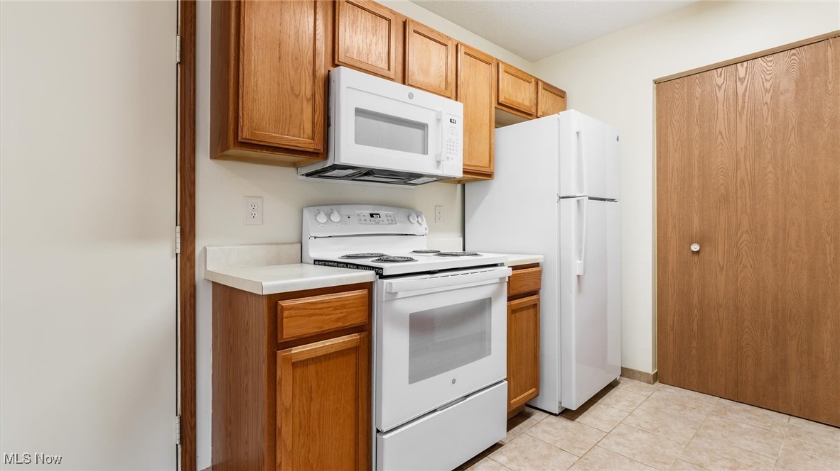 Colony Hill Condominiums - Residential