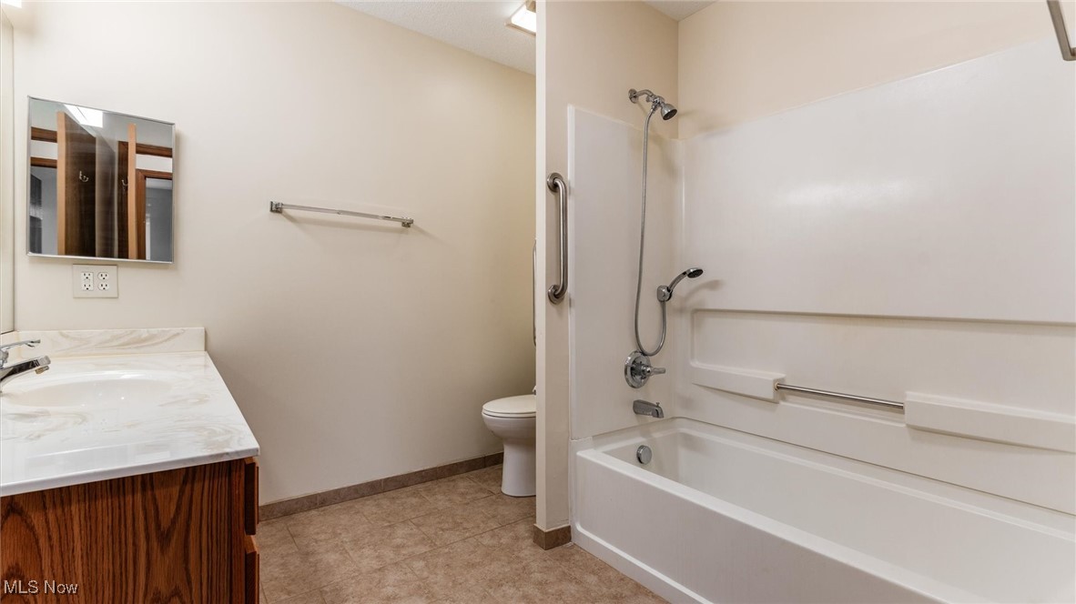 Colony Hill Condominiums - Residential