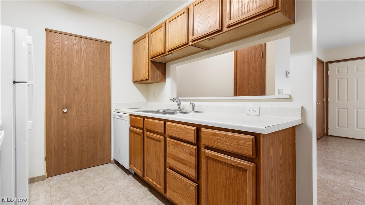 Colony Hill Condominiums - Residential