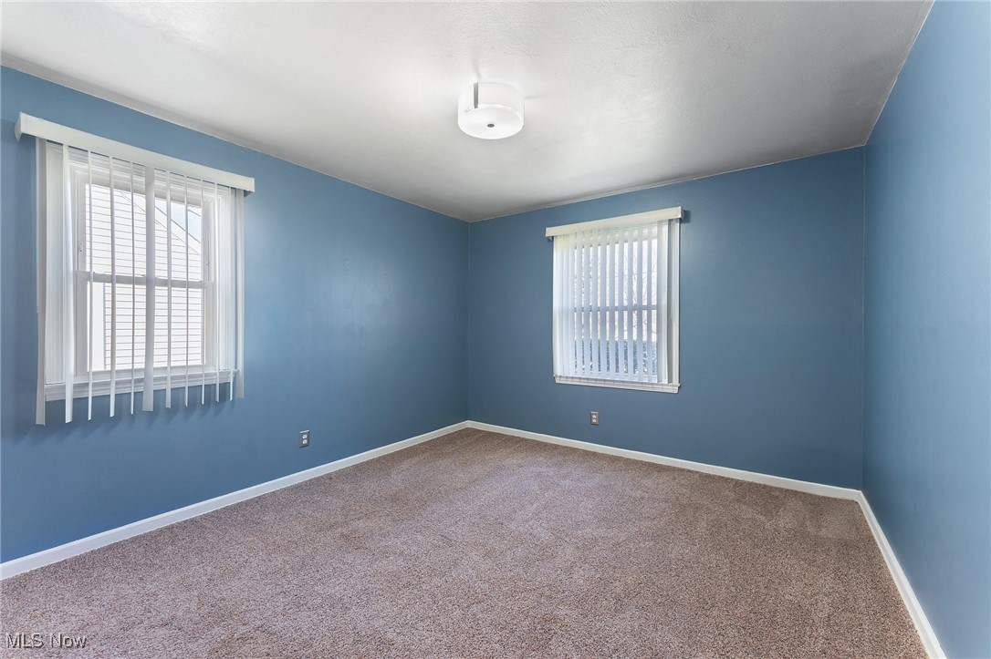 1553 Bancroft Avenue, Youngstown, Ohio image 14