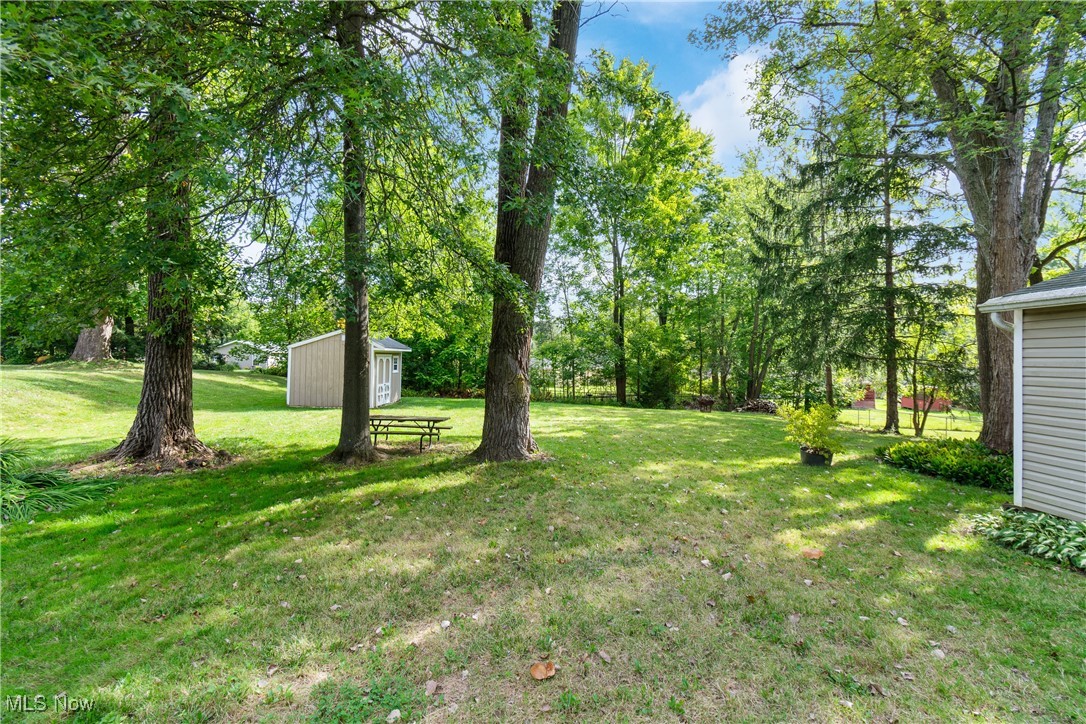 Blue Bird Knolls - Residential