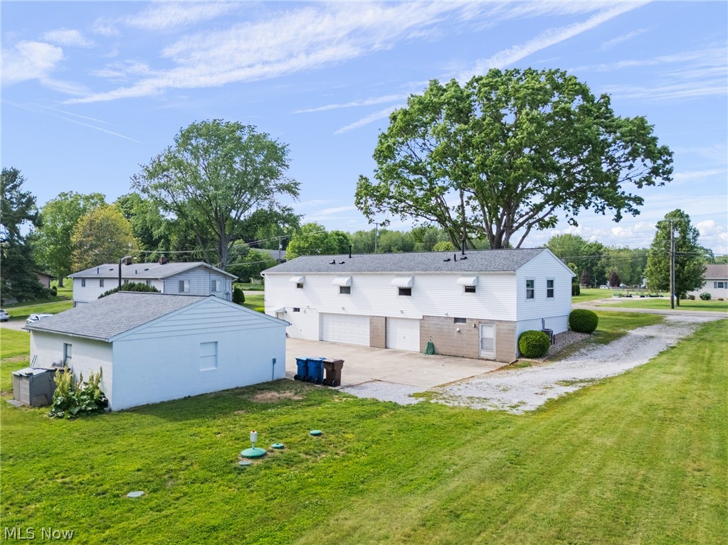120 Center Road