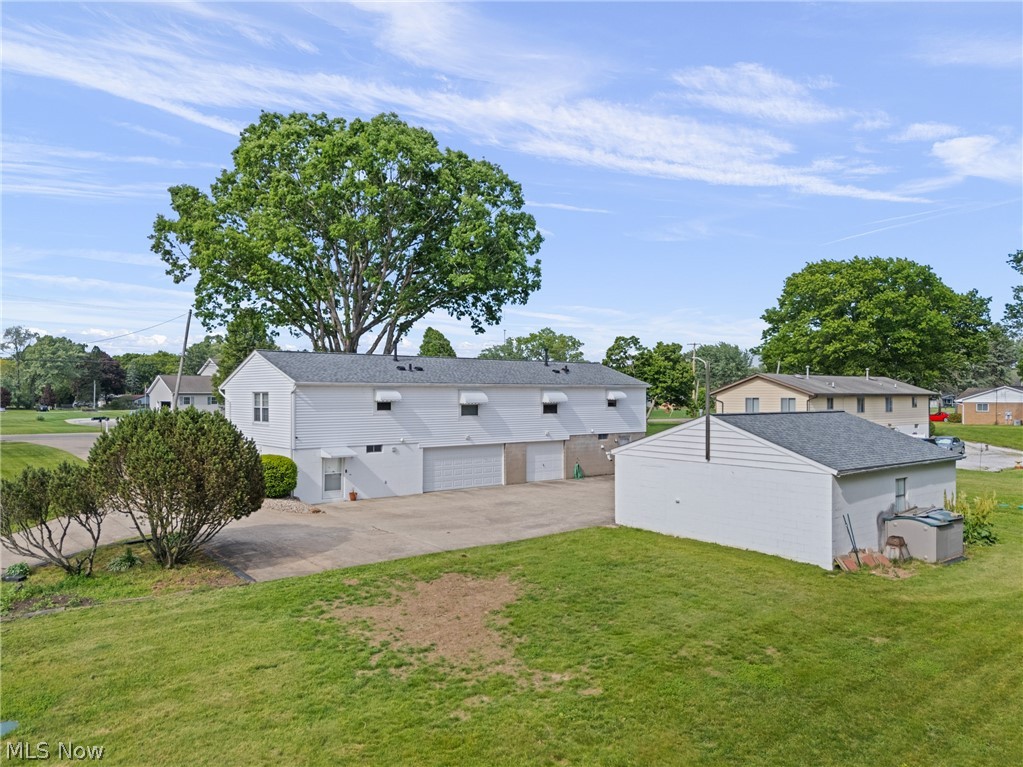 120 Center Road