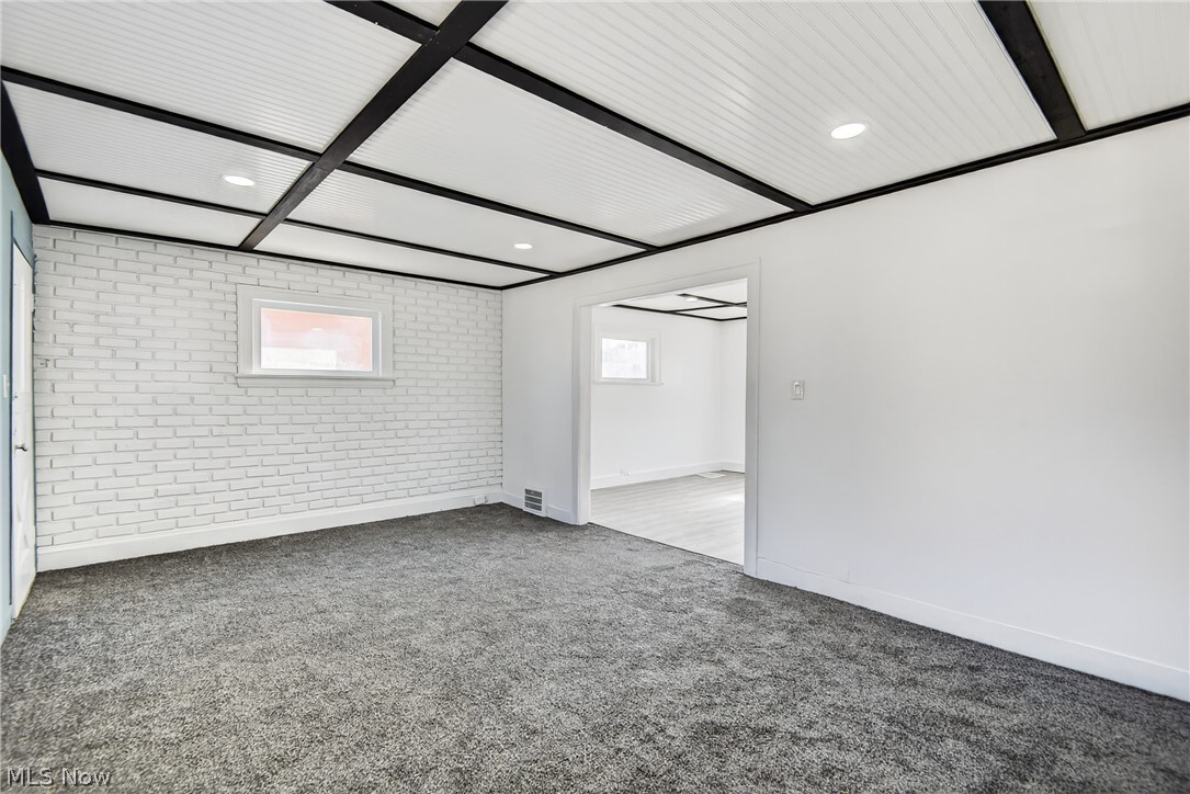 9602 Plymouth Avenue