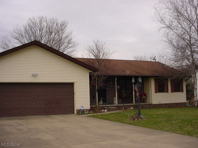 1991 one owner ranch on 1+ acres! 3 bed, 2 1/2 bath w/Florida room! Split bed, master bed w/bath (garden tub & shower) and walk in closet! 2 bed and full bath at opposite end! Open kitchen/dining/living room! Slider to Florida rm w/gas fireplace! 1st floor laundry! All appliances! Crown molding! Rear deck and storage barn w/electric! Finished basement, family room, office, craft room and storage area and workshop! Basement has 1/2 bath and separate shower! New AC 2014! Security system! 2 car garage and RV pad! Quality built!