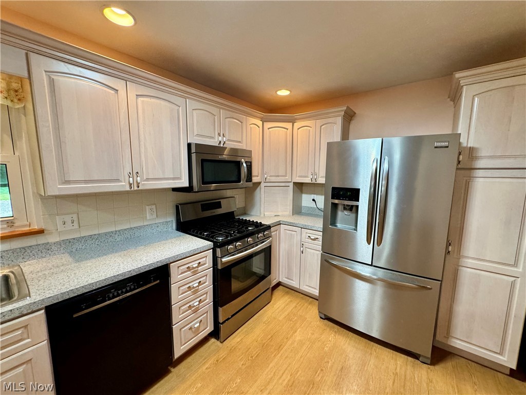 Sunnydale Est#1 - Residential