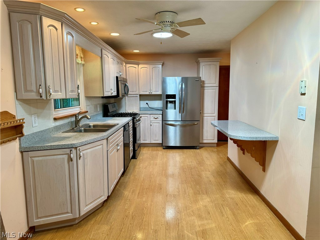 Sunnydale Est#1 - Residential