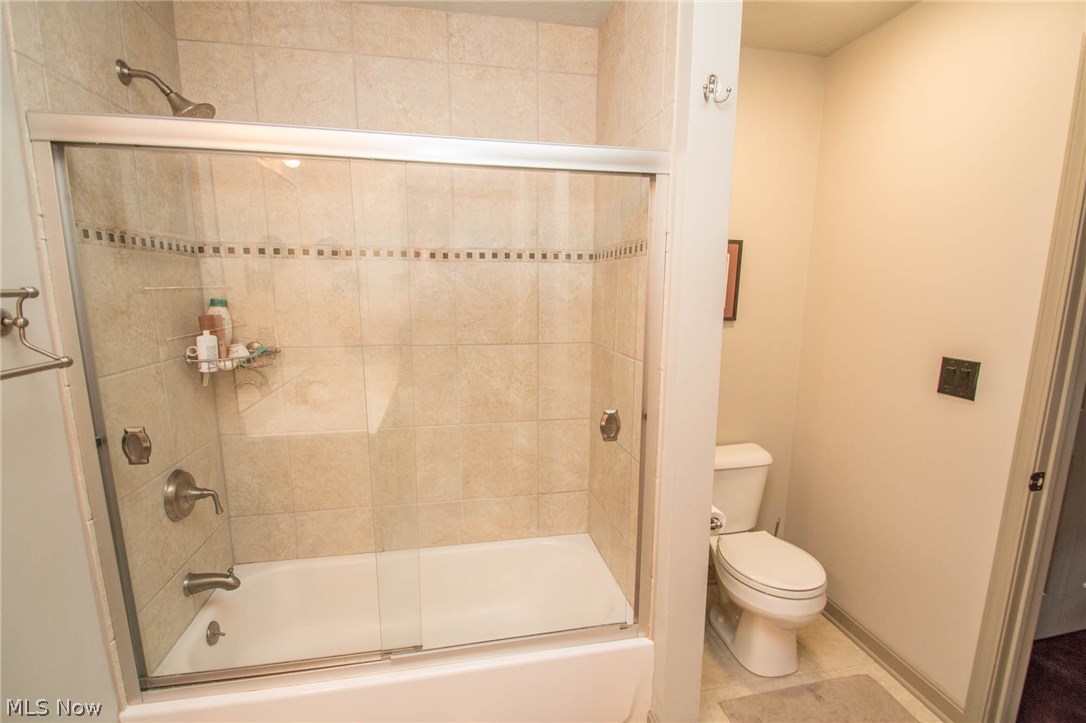 Lakeview Ridge Condos - Residential