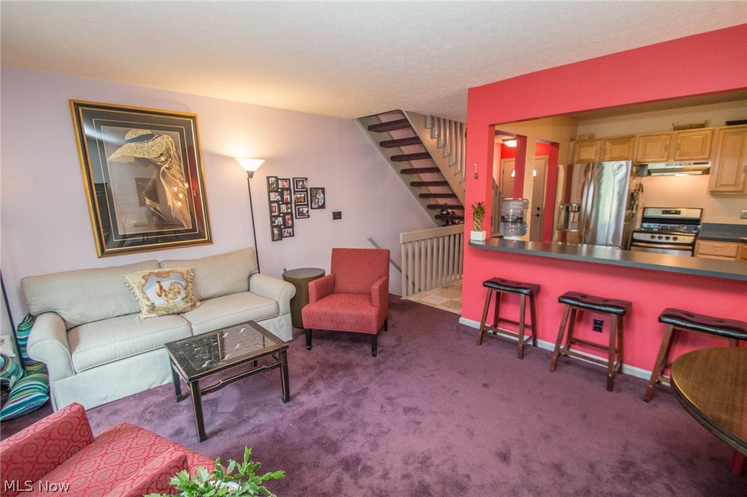 Lakeview Ridge Condos - Residential