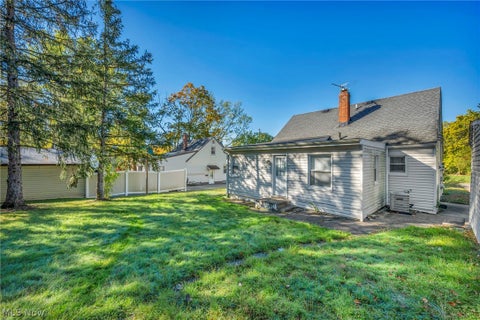 Tiny photo for 15 Edgewood Avenue, Bedford, OH 44146 (MLS # 5255222)