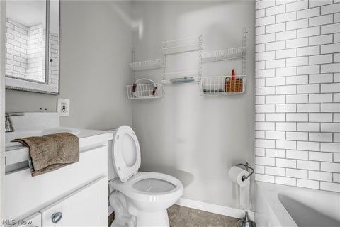 Tiny photo for 15 Edgewood Avenue, Bedford, OH 44146 (MLS # 5255222)