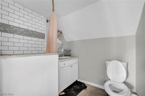 Tiny photo for 15 Edgewood Avenue, Bedford, OH 44146 (MLS # 5255222)